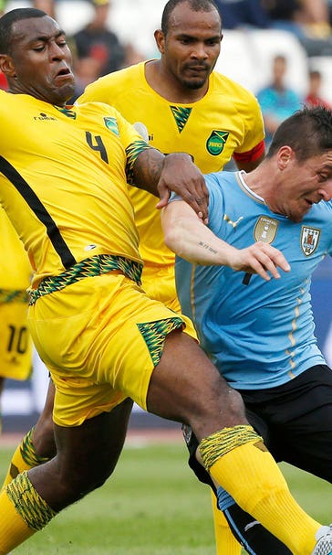 Copa America: Uruguay defeat Jamaica on Cristian Rodriguez goal